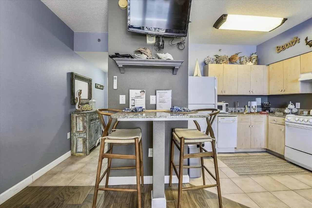 Shores Of Panama 1206 - Amazing Studio, Free Fun! Sleeps 3, Romantic Condo Panama City Beach Apartment